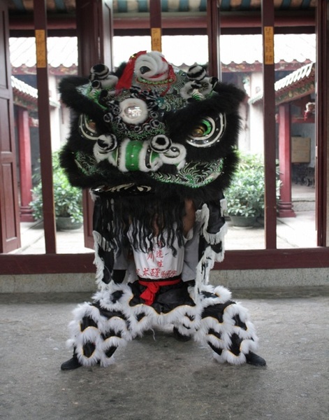 上川黄连胜醒狮舞