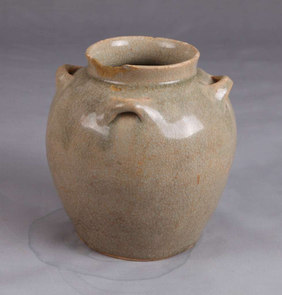 唐水车窑青釉四系壶